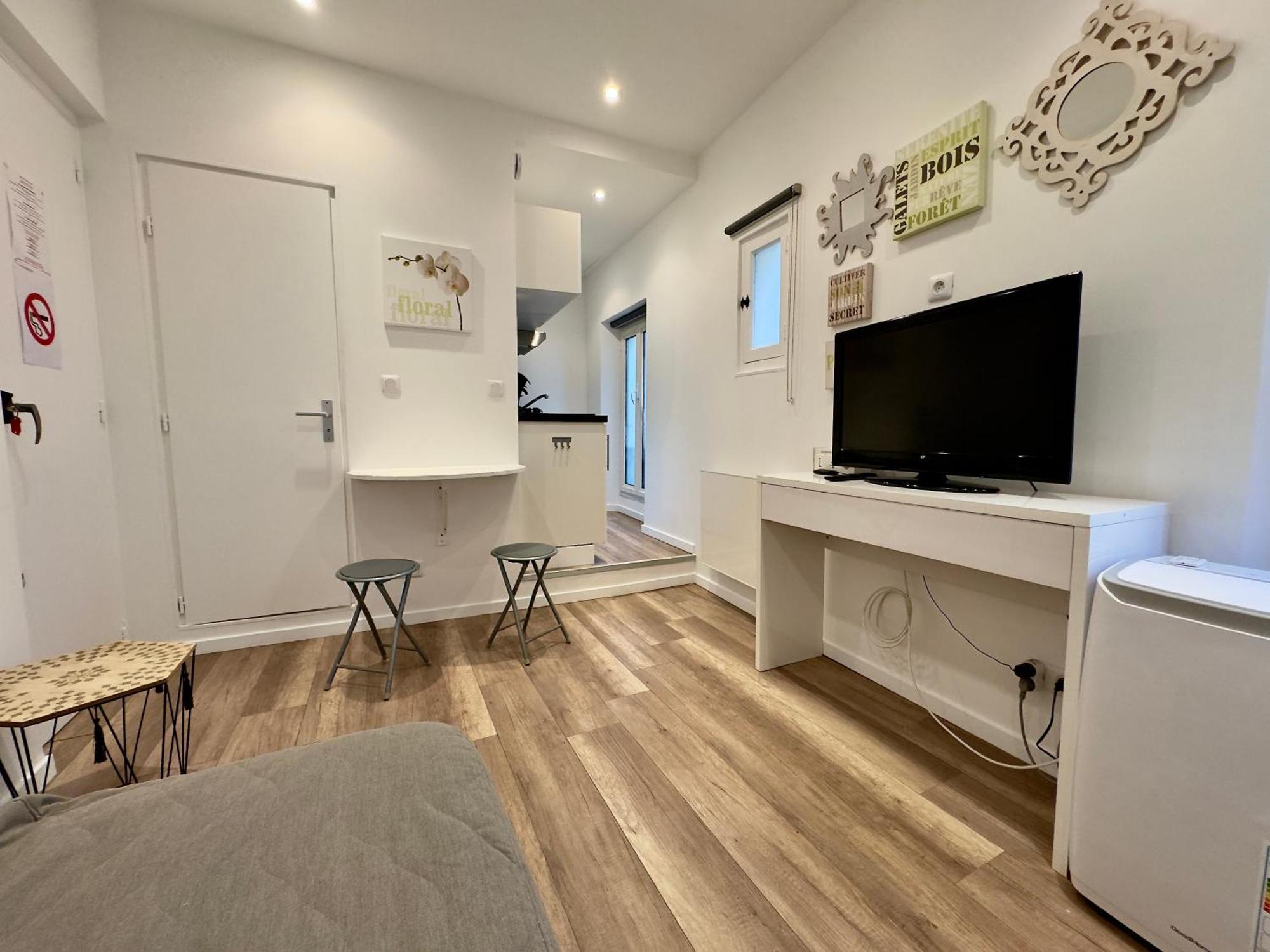Appartement Mini - Le Chevalier By Scls Locations Cannes